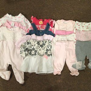 Baby Girl's 0-3 Month Bundle -  14 Pieces